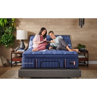 Stearns & Foster Lux Estate | Firm Euro Pillow Top